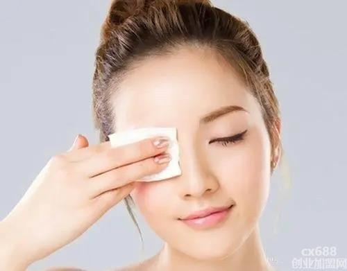 眼部肌肤怎么保养？眼部肌肤护理技巧