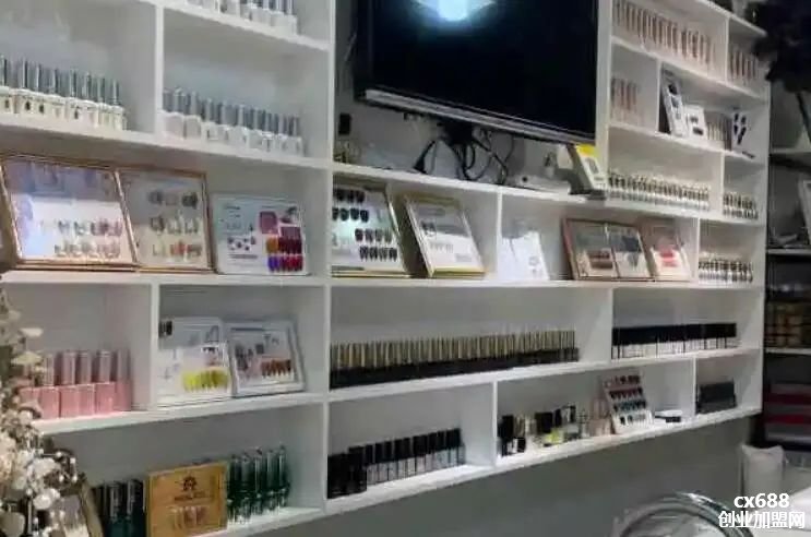 7年美甲店如何实现月收入5万多