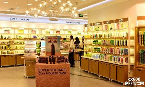 加盟化妆品店能挣钱吗?怎么加盟化妆品店？